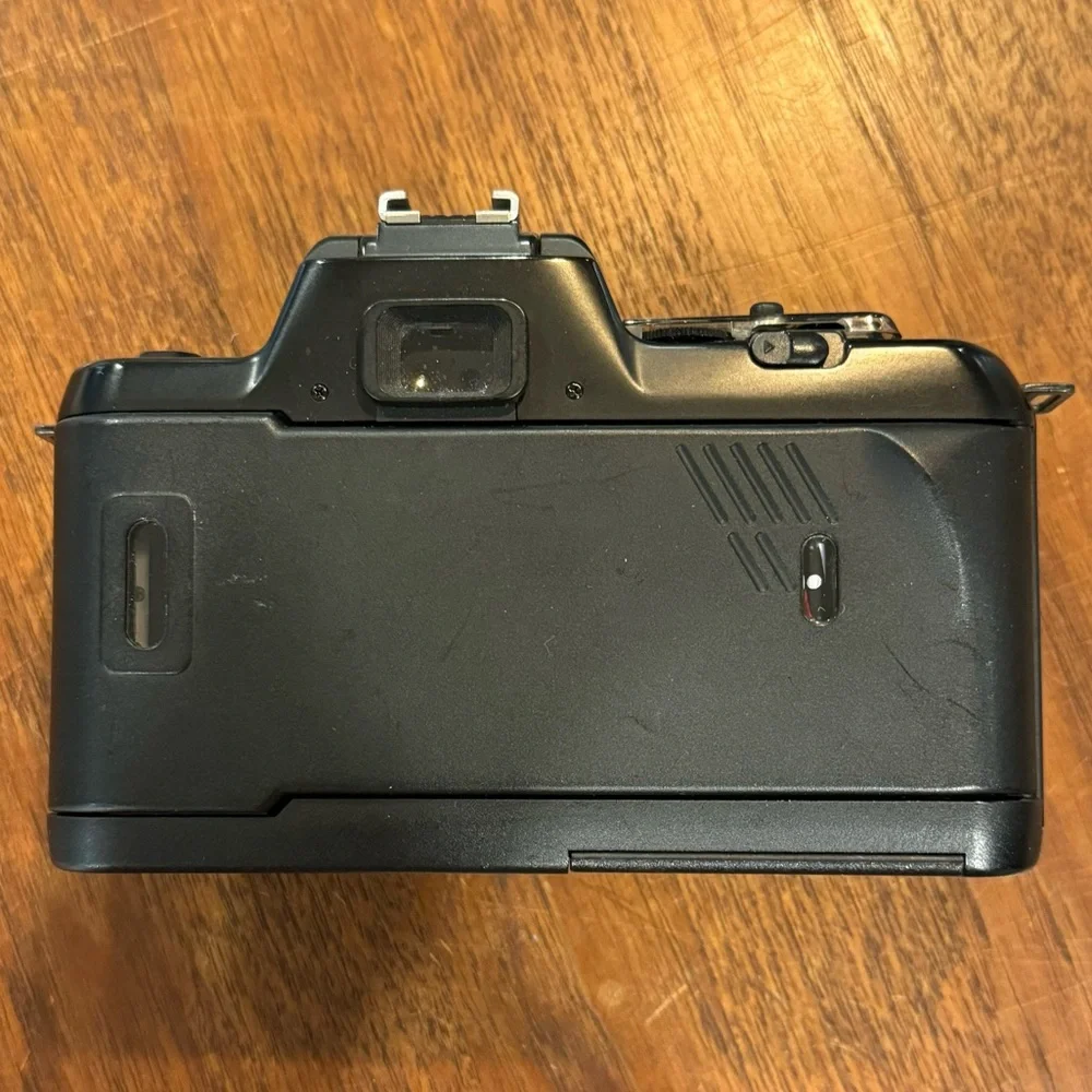 Nikon N4004s film camera vintage body only EUC